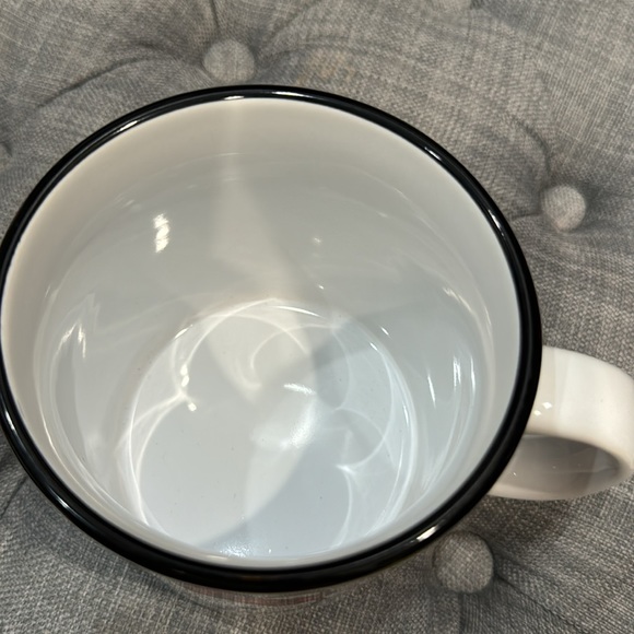 Hello Kitty Coffee Mug with large Hello Kitty face and Hello on the back - Picture 4 of 4